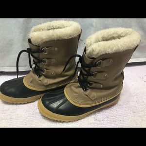 Snow/ Rain boots Manitou Sorel ( Made in Canada )